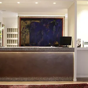 Hotel Hotel City, Plaisance
